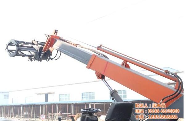 如你所愿小鏟車還可進(jìn)行推土、起重和其他物料的裝卸作業(yè)